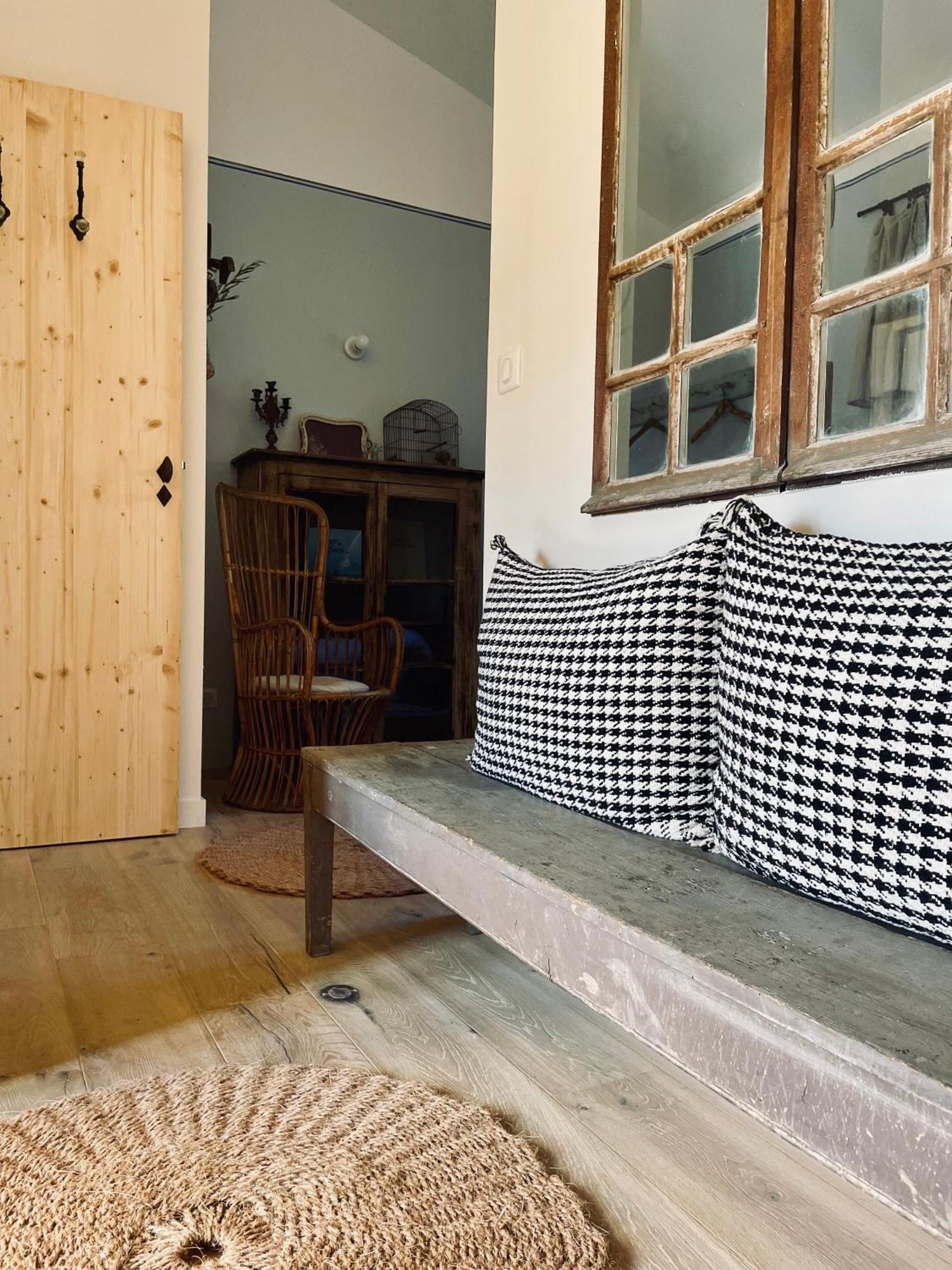 Les Appartements Du Saint Thiers, La Provence Dans Un Coin De La Drome Et L'Esprit D'Une Maison D'Hotes A Saou Zewnętrze zdjęcie
