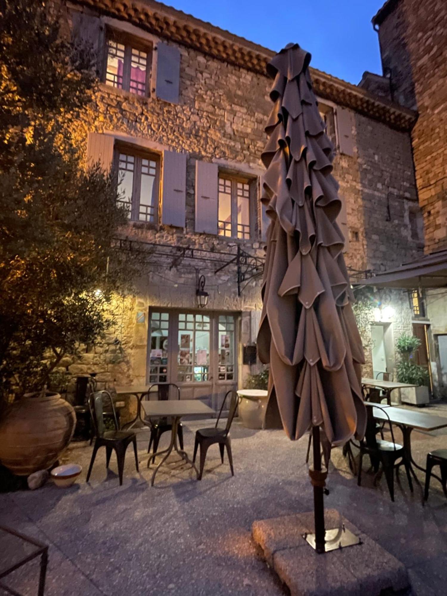 Les Appartements Du Saint Thiers, La Provence Dans Un Coin De La Drome Et L'Esprit D'Une Maison D'Hotes A Saou Zewnętrze zdjęcie